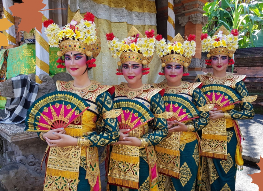 TARI LEGONG KERATON
